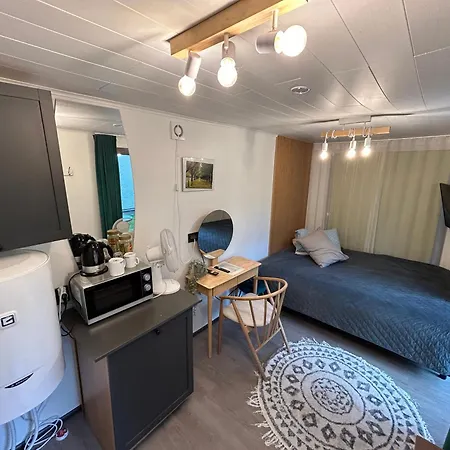Bed & Breakfast Paivilla Boutique Tallinn