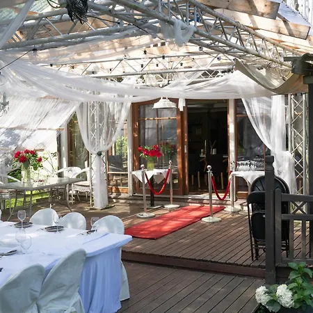 Paivilla Boutique