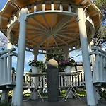 Paivilla Boutique