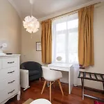 לינה וארוחת בוקר Paivilla Boutique
